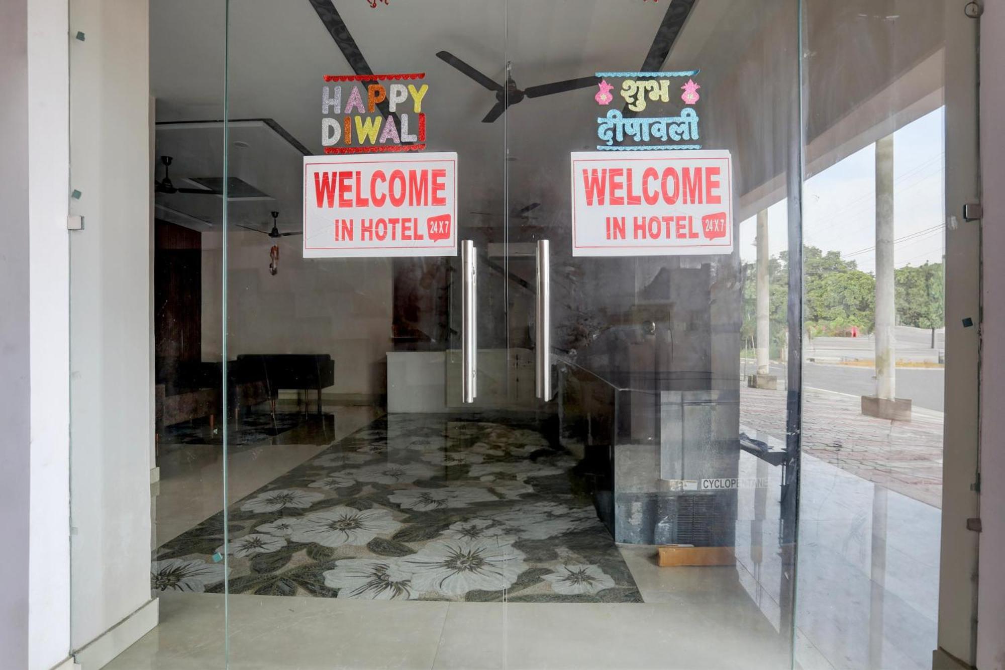 Hotel O Rana Hotel & Restaurant 密拉特 外观 照片